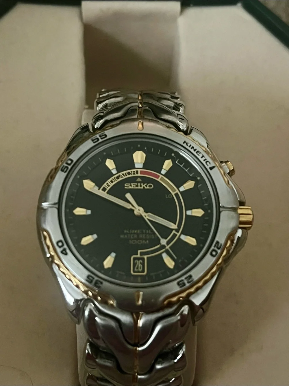 Seiko Two-Tone Black Dial Kinetic Watch